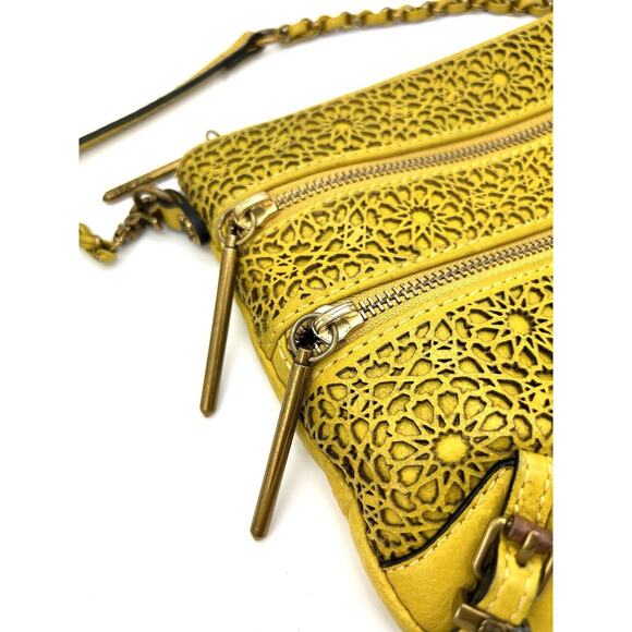 Elliot Lucca Cross Body Yellow Gold Leather Pocketbook - Picture 3 of 7